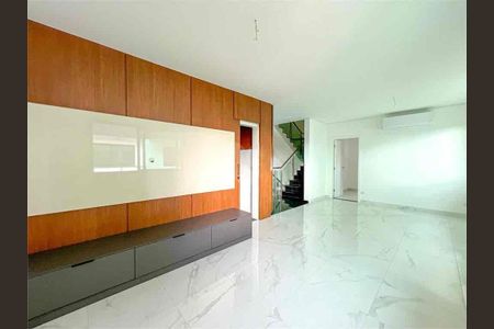 Casa à venda com 400m², 4 quartos e 5 vagas