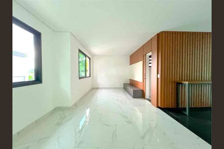 Casa à venda com 400m², 4 quartos e 5 vagas