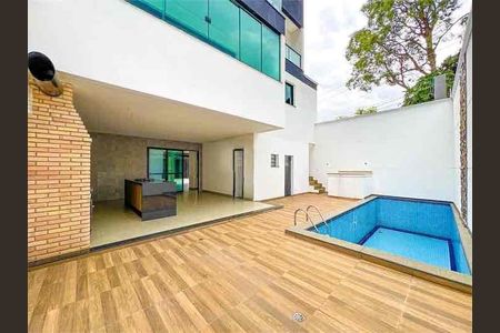 Casa à venda com 400m², 4 quartos e 5 vagas
