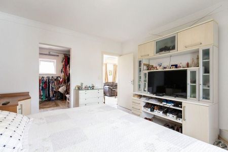 Casa à venda com 3 quartos, 637m² em Vila Albertina, São Paulo