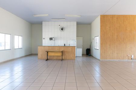 Apartamento à venda com 44m², 2 quartos e 1 vaga Apartamento à venda com 44m², 2 quartos e 1 vagaÁrea comum - Salão de festas