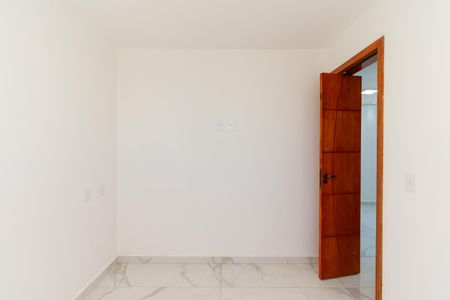 Apartamento à venda com 44m², 2 quartos e 1 vaga Apartamento à venda com 44m², 2 quartos e 1 vagaQuarto 2