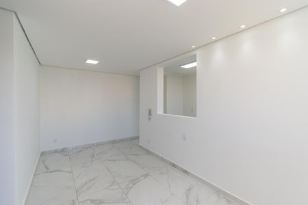 Apartamento à venda com 44m², 2 quartos e 1 vaga Apartamento à venda com 44m², 2 quartos e 1 vagaSala