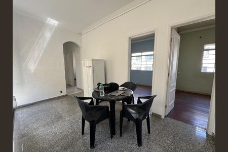 Casa à venda com 3 quartos, 600m² em Carlos Prates, Belo Horizonte