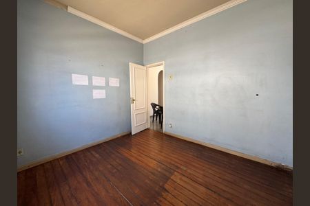 Casa à venda com 3 quartos, 600m² em Carlos Prates, Belo Horizonte