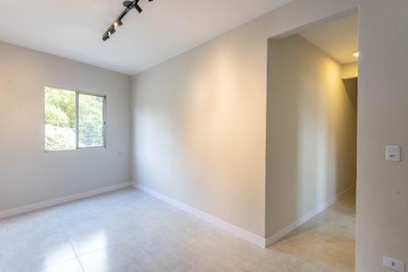 Apartamento para alugar com 70m², 2 quartos e 1 vagaSala