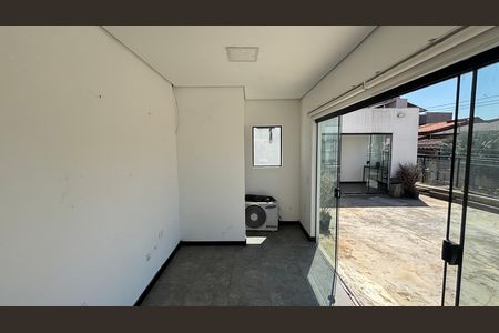 Quarto de Serviço de casa à venda com 4 quartos, 300m² em Vila Guiomar, Santo André
