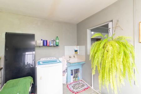 Casa à venda com 180m², 4 quartos e 3 vagas Casa à venda com 180m², 4 quartos e 3 vagasÁrea de Serviço