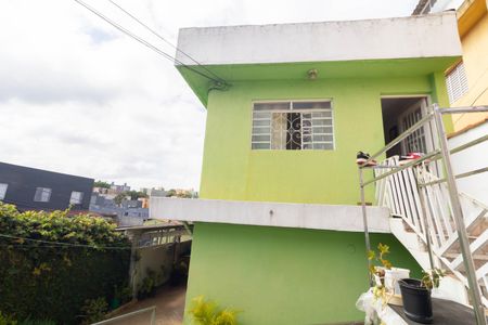 Casa à venda com 180m², 4 quartos e 3 vagas Casa à venda com 180m², 4 quartos e 3 vagasÁrea Externa