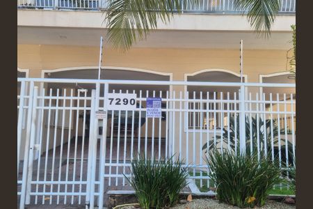 Apartamento à venda com 74m², 2 quartos e 2 vagasPlaca