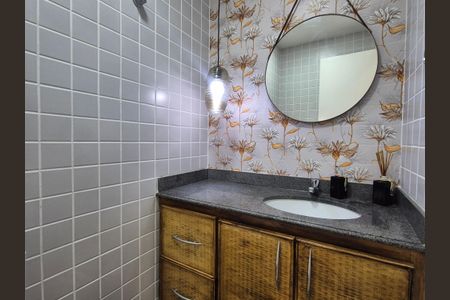 Apartamento à venda com 74m², 2 quartos e 2 vagasLavabo