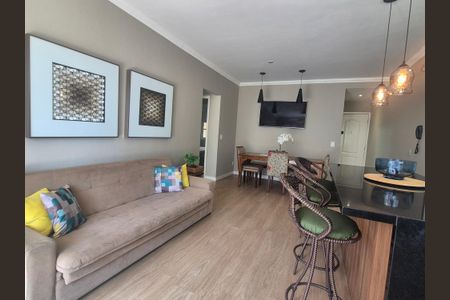 Apartamento à venda com 74m², 2 quartos e 2 vagasSala