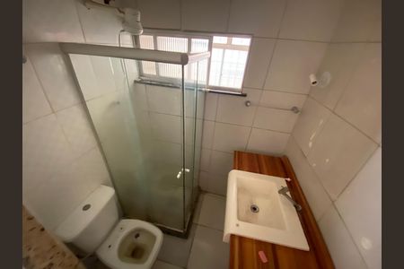 Apartamento à venda com 70m², 3 quartos e sem vaga Apartamento à venda com 70m², 3 quartos e sem vagaBanheiro social