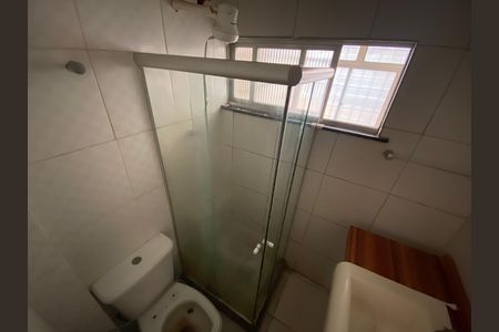 Apartamento à venda com 70m², 3 quartos e sem vaga Apartamento à venda com 70m², 3 quartos e sem vagaBanheiro social