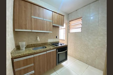 Apartamento à venda com 70m², 3 quartos e sem vaga Apartamento à venda com 70m², 3 quartos e sem vagaCozinha
