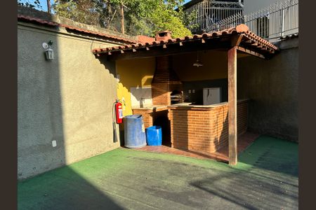 Apartamento para alugar com 70m², 3 quartos e sem vagaÁrea comum - Churrasqueira