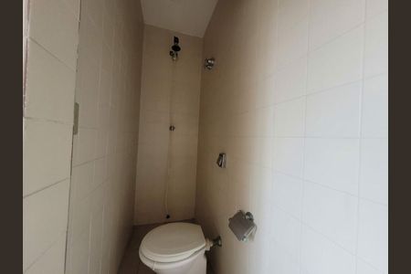 Casa à venda com 240m², 3 quartos e 2 vagas