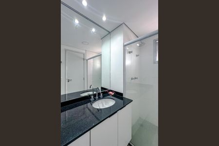 Apartamento para alugar com 116m², 3 quartos e 3 vagas Apartamento para alugar com 116m², 3 quartos e 3 vagasBanheiro da Suíte 1