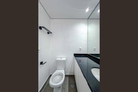 Apartamento para alugar com 116m², 3 quartos e 3 vagas Apartamento para alugar com 116m², 3 quartos e 3 vagasBanheiro da Suíte 1