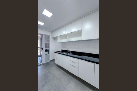 Apartamento para alugar com 116m², 3 quartos e 3 vagas Apartamento para alugar com 116m², 3 quartos e 3 vagasCozinha