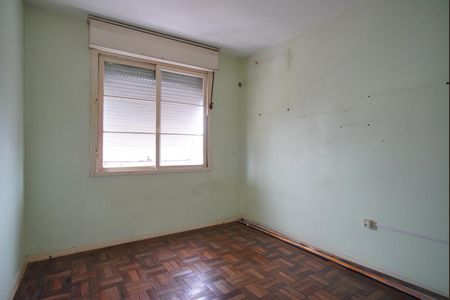 Quarto 1 de apartamento à venda com 2 quartos, 55m² em Navegantes, Porto Alegre