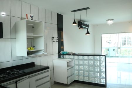 Casa para alugar com 200m², 4 quartos e 1 vagaCozinha