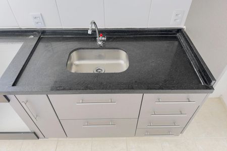 Apartamento para alugar com 45m², 2 quartos e 1 vaga Apartamento para alugar com 45m², 2 quartos e 1 vagaCozinha / Lavanderia