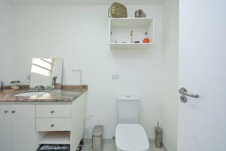 Casa à venda com 100m², 2 quartos e 2 vagasBanheiro 3