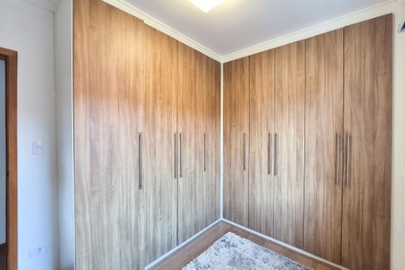 Casa à venda com 174m², 3 quartos e 2 vagas Casa à venda com 174m², 3 quartos e 2 vagasQuarto 2