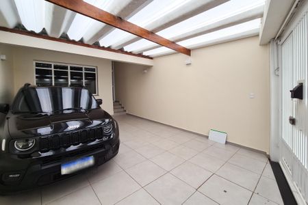 Casa à venda com 174m², 3 quartos e 2 vagas Casa à venda com 174m², 3 quartos e 2 vagasGaragem