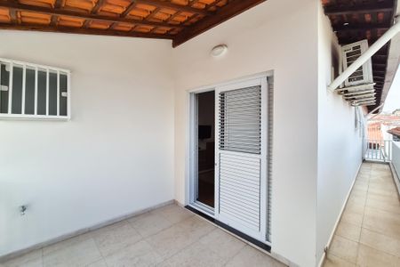 Casa à venda com 174m², 3 quartos e 2 vagas Casa à venda com 174m², 3 quartos e 2 vagasVaranda da Suíte