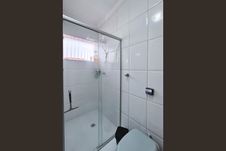 Casa à venda com 174m², 3 quartos e 2 vagas Casa à venda com 174m², 3 quartos e 2 vagasBanheiro Social