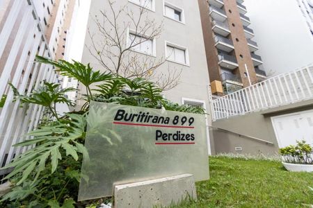 Apartamento à venda com 44m², 1 quarto e 1 vaga Apartamento à venda com 44m², 1 quarto e 1 vagaFachada