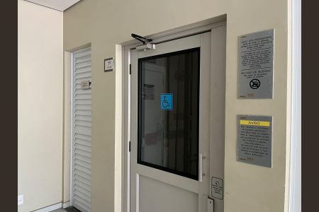 Apartamento à venda com 45m², 2 quartos e 1 vagaÁrea comum - Acessibilidade