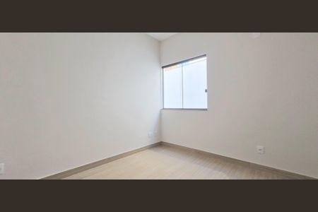 Quarto de casa à venda com 3 quartos, 180m² em Vila Rica, Lagoa Santa