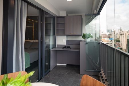 Apartamento para alugar com 42m², 1 quarto e 1 vagaVaranda