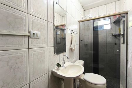 Casa à venda com 125m², 2 quartos e 1 vaga Casa à venda com 125m², 2 quartos e 1 vagaBanheiro da Suíte