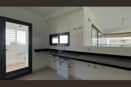 Apartamento à venda com 195m², 4 quartos e 3 vagasCozinha