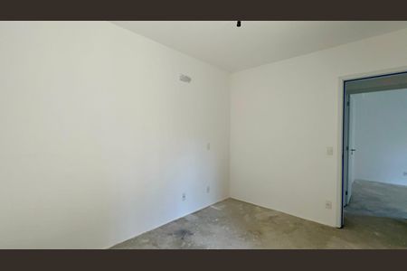 Apartamento à venda com 195m², 4 quartos e 3 vagasSuíte 2