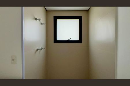 Apartamento à venda com 195m², 4 quartos e 3 vagasBanheiro da Suíte 1