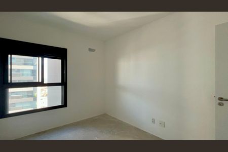 Apartamento à venda com 195m², 4 quartos e 3 vagasQuarto 1