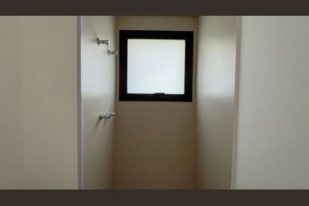 Apartamento à venda com 195m², 4 quartos e 3 vagasBanheiro da Suíte 2