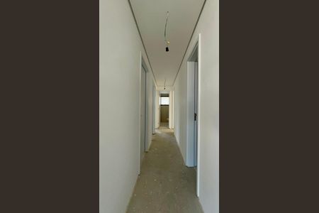 Apartamento à venda com 195m², 4 quartos e 3 vagasCorredor