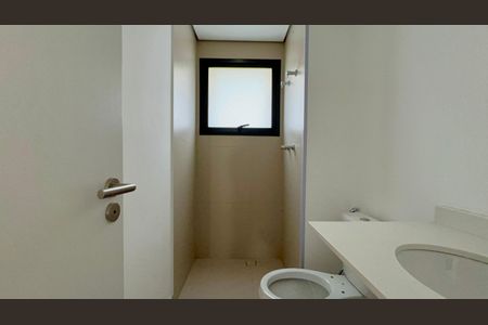 Apartamento à venda com 195m², 4 quartos e 3 vagasBanheiro