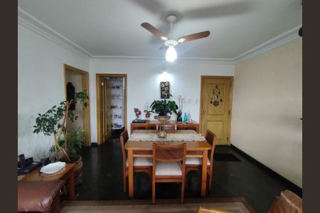 Apartamento à venda com 140m², 3 quartos e 1 vaga Apartamento à venda com 140m², 3 quartos e 1 vagaSala