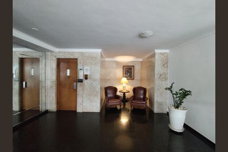 Apartamento à venda com 140m², 3 quartos e 1 vaga Apartamento à venda com 140m², 3 quartos e 1 vagaHall de Entrada