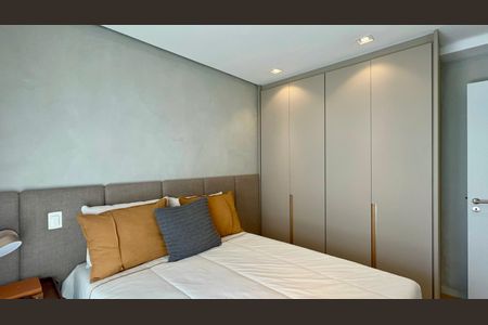 Apartamento à venda com 193m², 3 quartos e 3 vagasSuíte 2