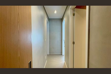 Apartamento à venda com 193m², 3 quartos e 3 vagasCorredor