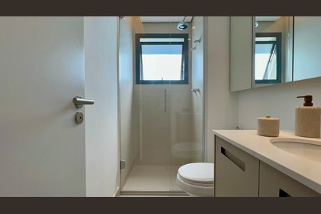 Apartamento à venda com 193m², 3 quartos e 3 vagasBanheiro da Suíte 3