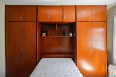 Casa à venda com 300m², 2 quartos e 2 vagasSuíte 2